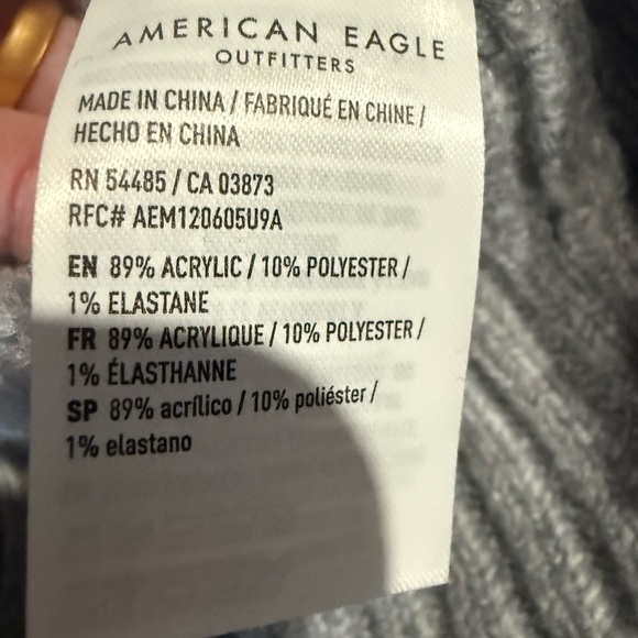 ❗️American Eagle Oversized Mockneck Sweater - Picture 10 of 10